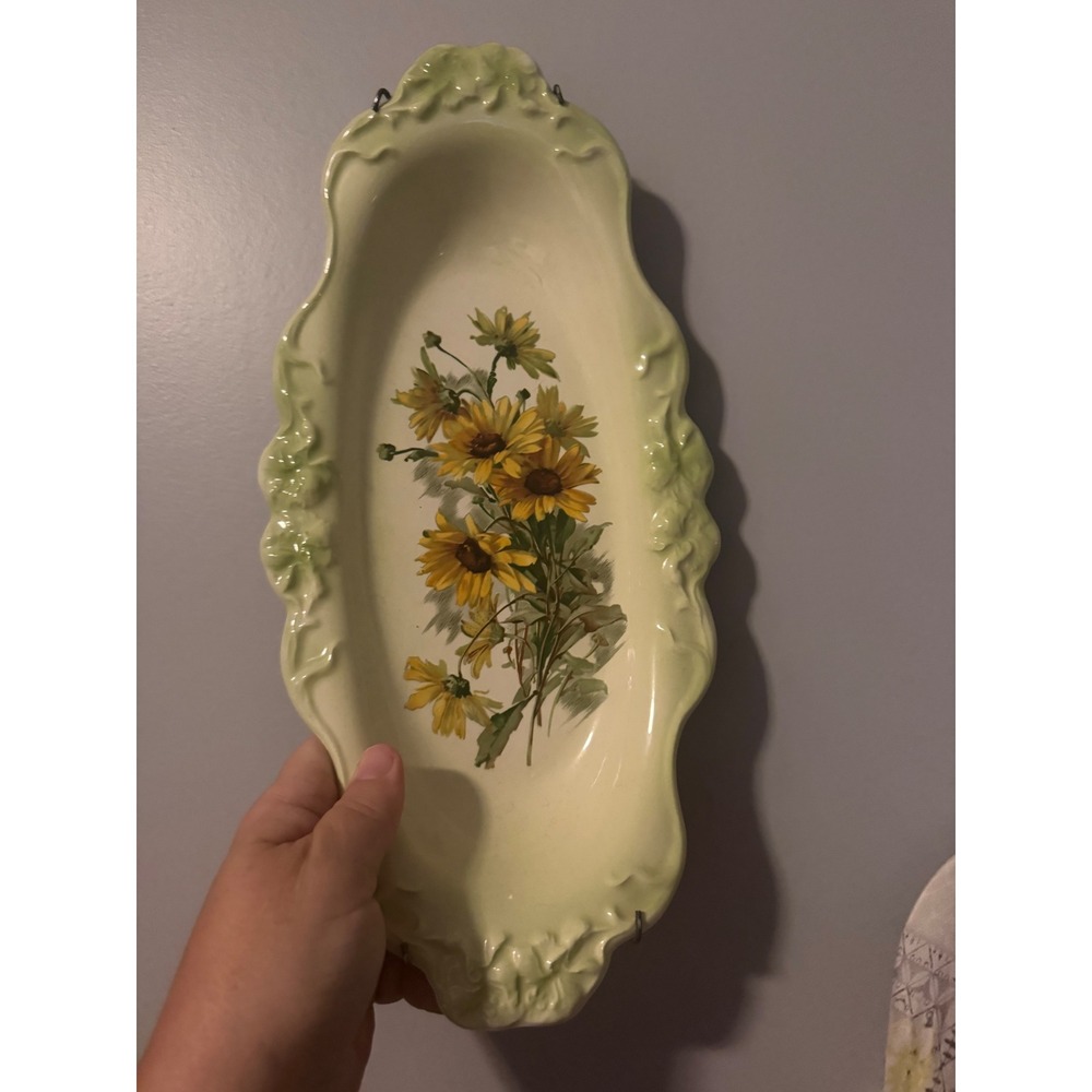 Vintage 1974 Hand Painted Ceramic Sunflower Bread Tray Scalloped Platter Green